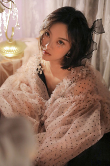 男生穿丝袜